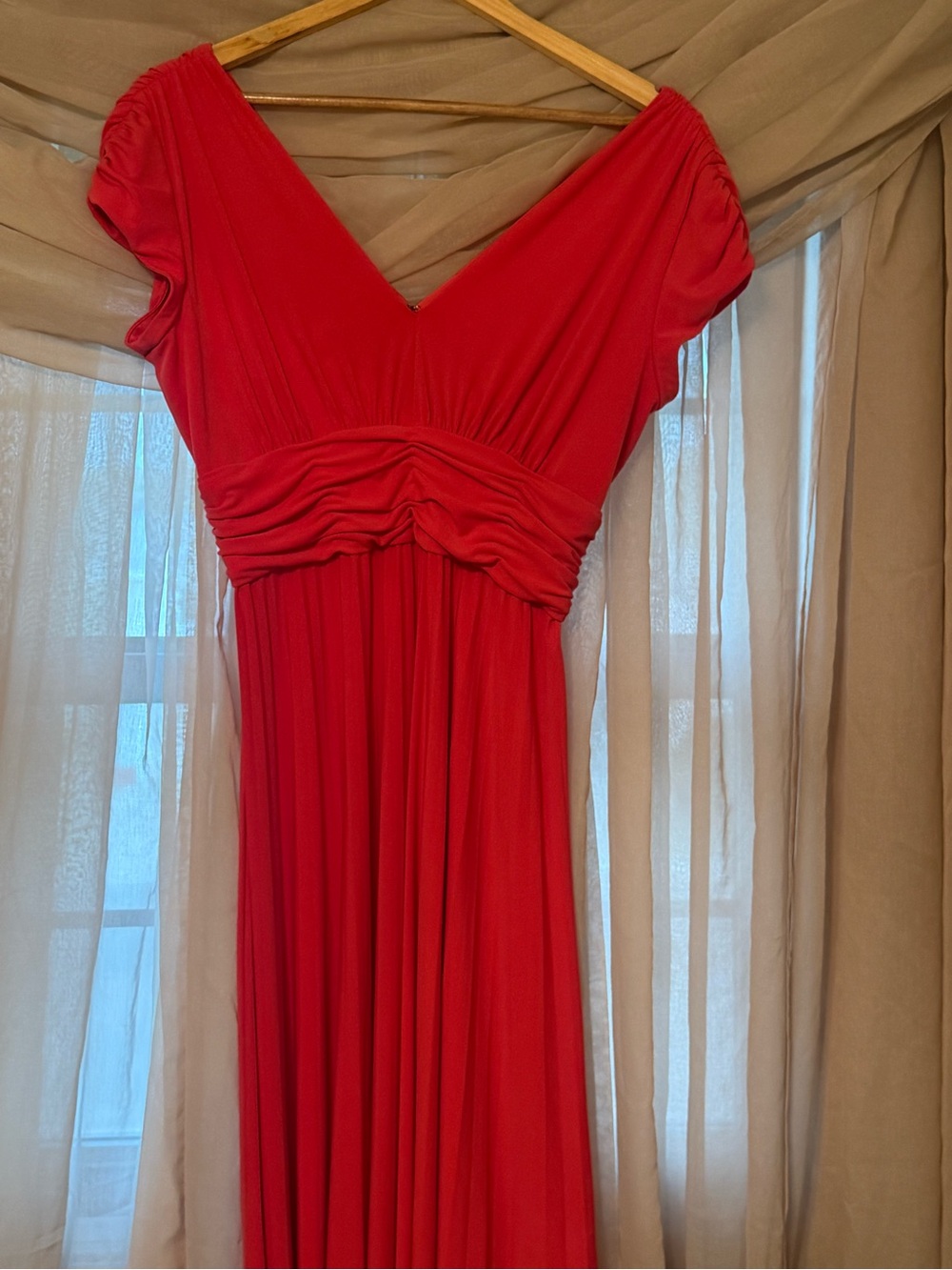 Suzi Chin for Maggy Boutique Red V-Neck Gathered Waist Maxi Dress